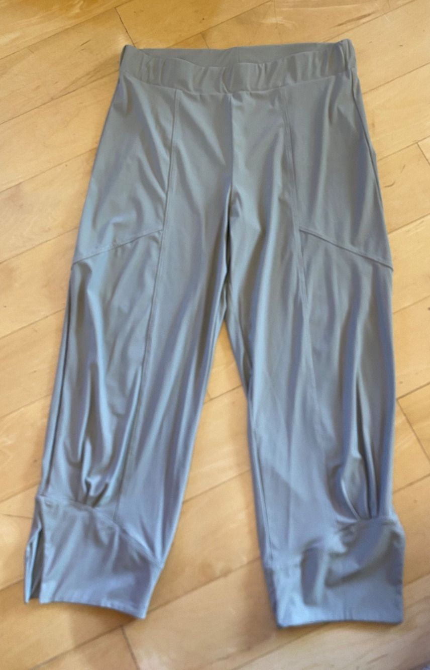 SUN LIGHT PARIS Capri Pants Light Taupe Boho Crop T2 Artsy Lagenlook Stretch